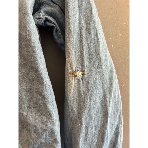 Say What? Denim Tattered Lace Chambray Pearl Button Up Shirt Top Womens 2X - Picture 6 of 7